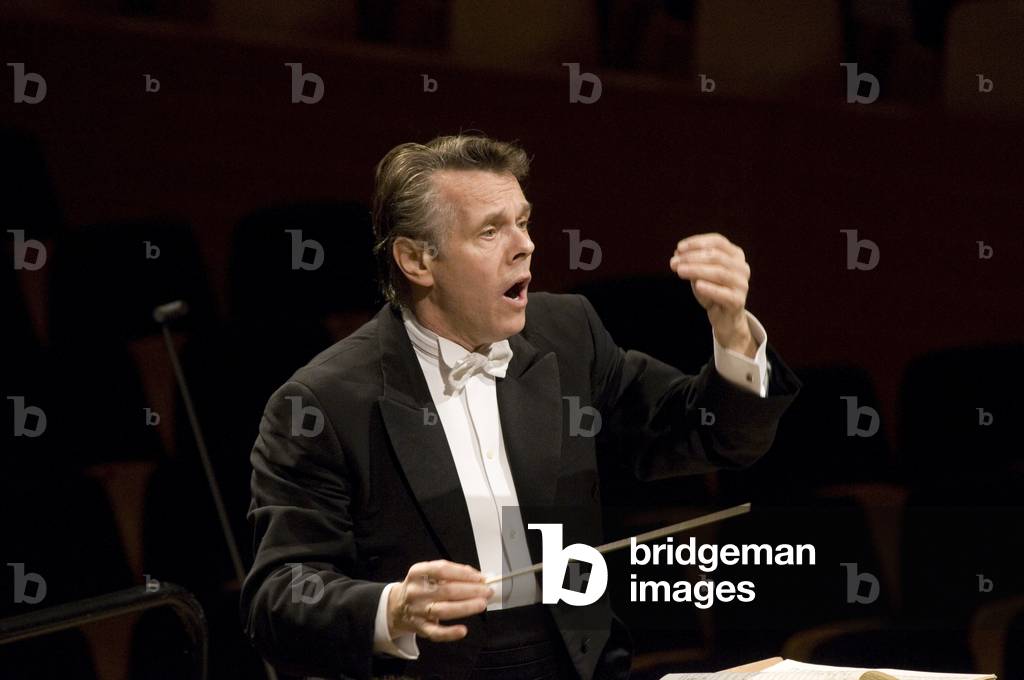Mariss Jansons conducting the Bavarian Radio Symphony Orchestra and Choir at Lucerne Easter Festival