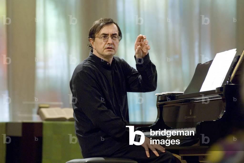 Pierre-Laurent Aimard at the piano