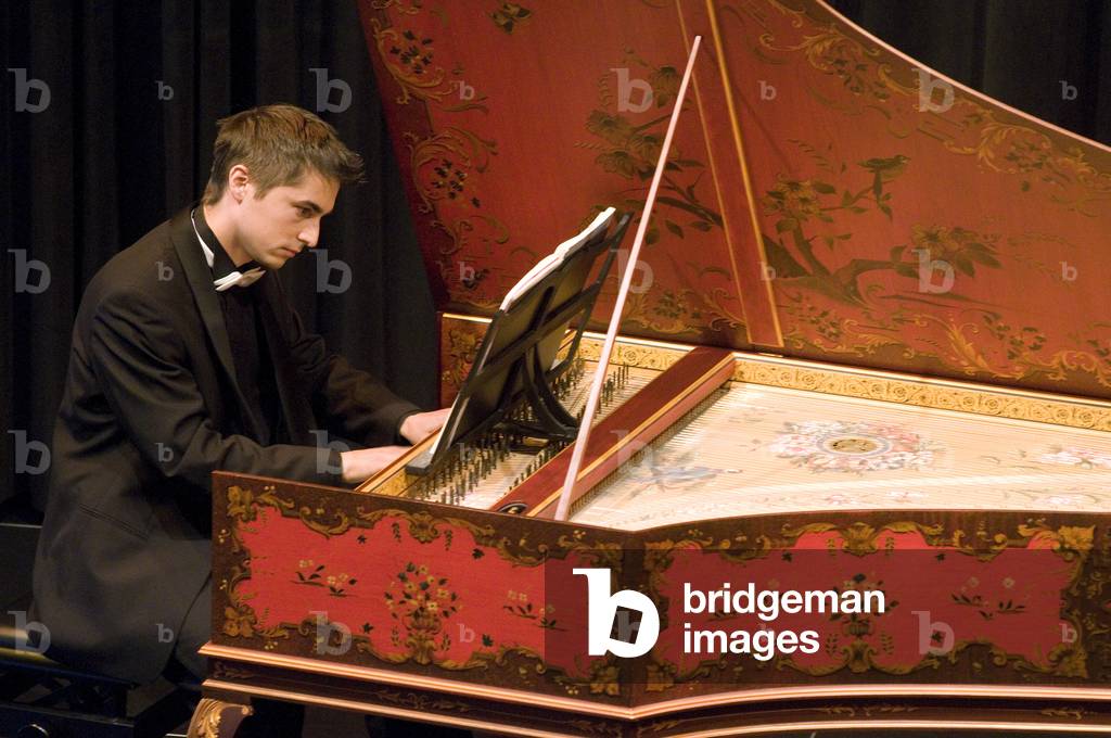 Vital Julian Frey playing the harpsichord