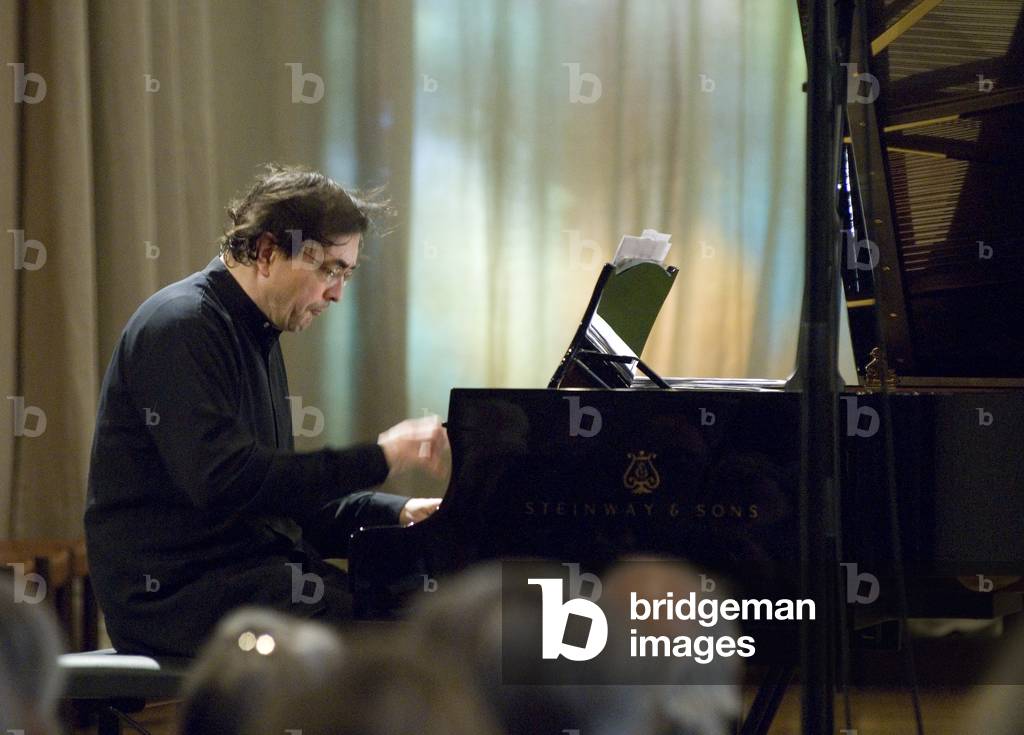 Pierre-Laurent Aimard at the piano