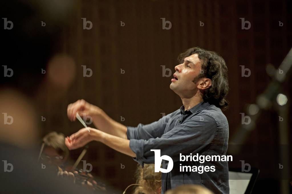 Vladimir Jurowski at rehearsal with Mahler Chamber Orchestra, Lucerne Festival