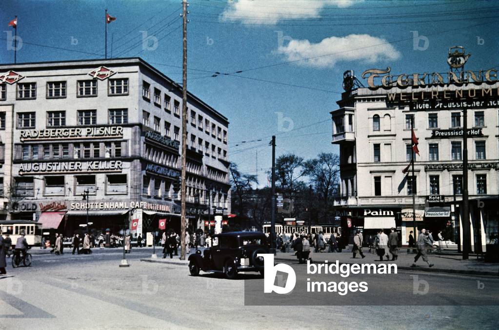 May Day Berlin 1937 (photo)