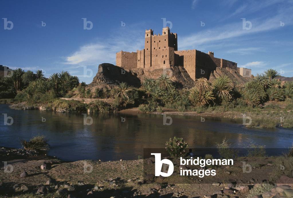 View of a ksar, Dra valley (photo)