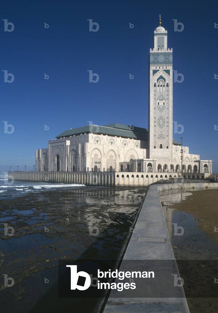 Hassan II Mosque, built 1986-93 (photo)