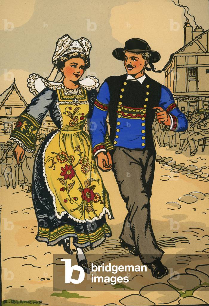 Couple of Pont Aven in traditional outfit, around 1930