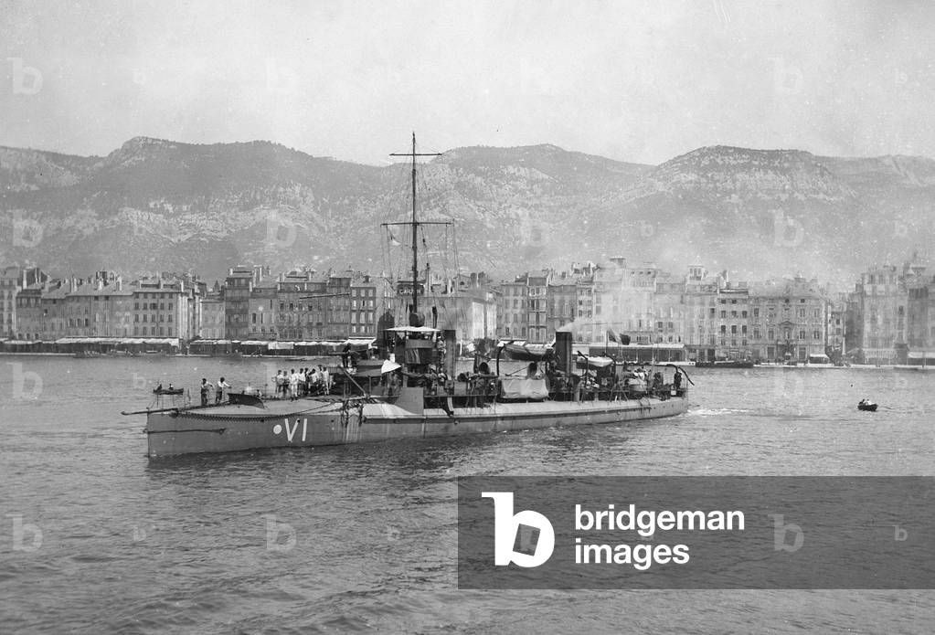 The Warship Massue