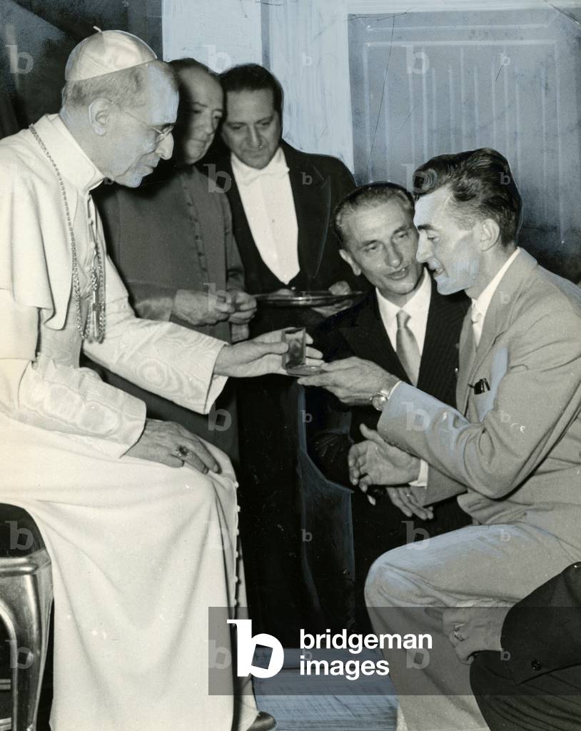 Louison Bobet French cyclist visiting Pope Pius XII, c.1955 (photo)