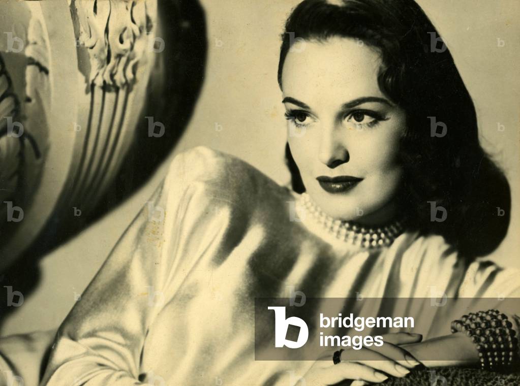 Dorothy Hart (b/w photo, ca. 1950)