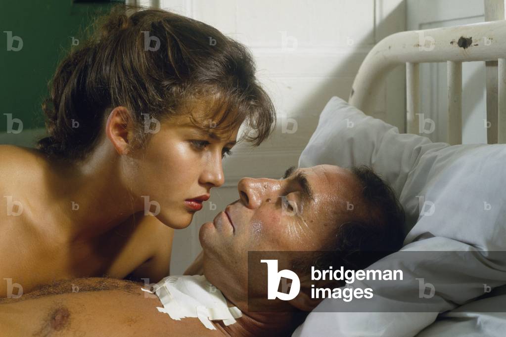 On Set of the Film Descente aux Enfers