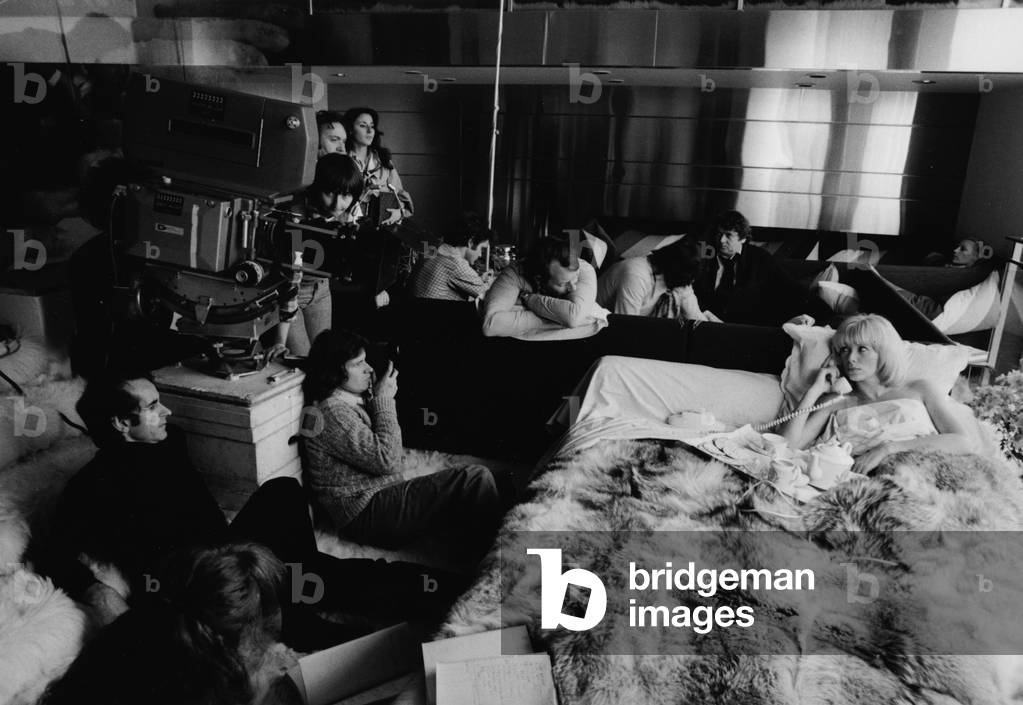 The Pink Telephone by Edouard Molinaro, 1975