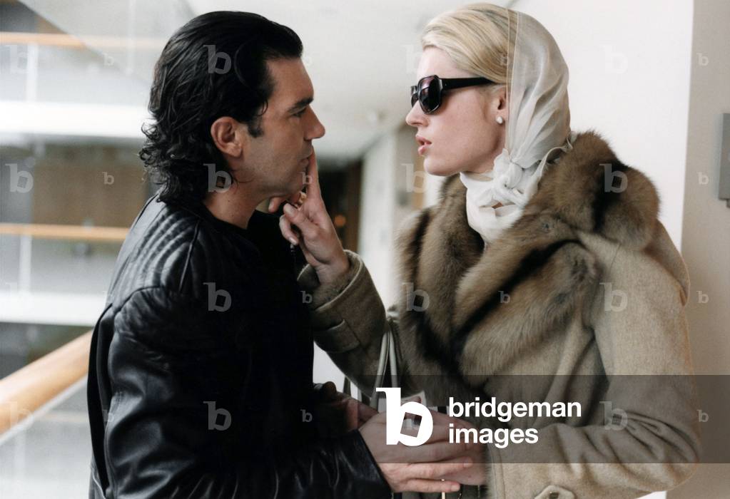 Femme Fatale by Brian de Palma, 2002