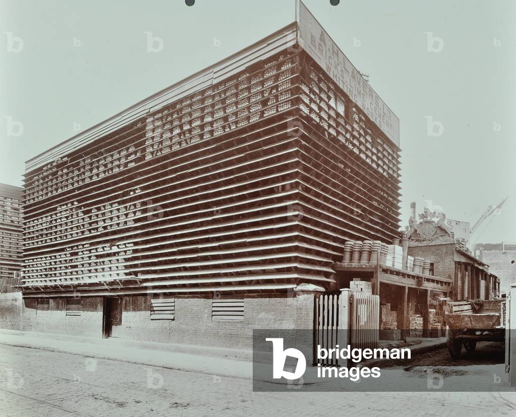 Nine Elms Lane: brick tile yard, London, 1906 (b/w photo)