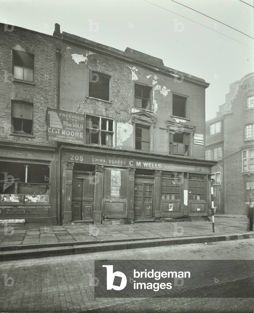 205 Cambridge Heath Road, Bethnal Green METB: front elevation, bomb damage, 1942 (b/w photo)