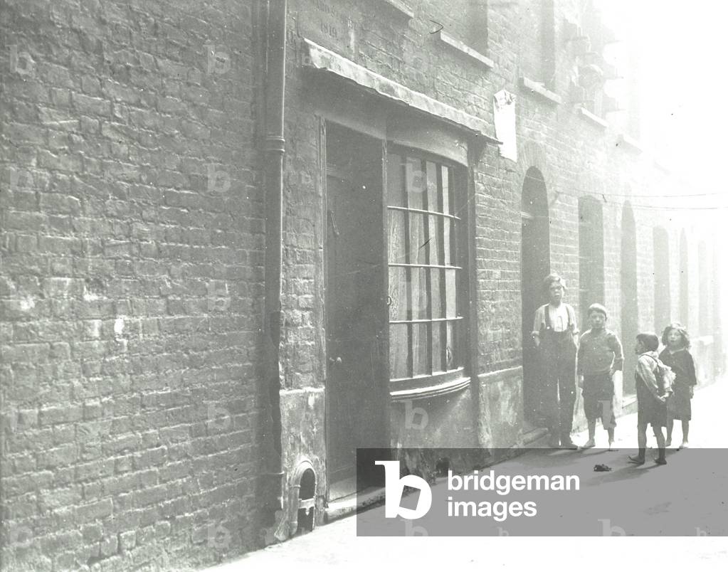 Edward Street, London, 1918 (b/w photo)
