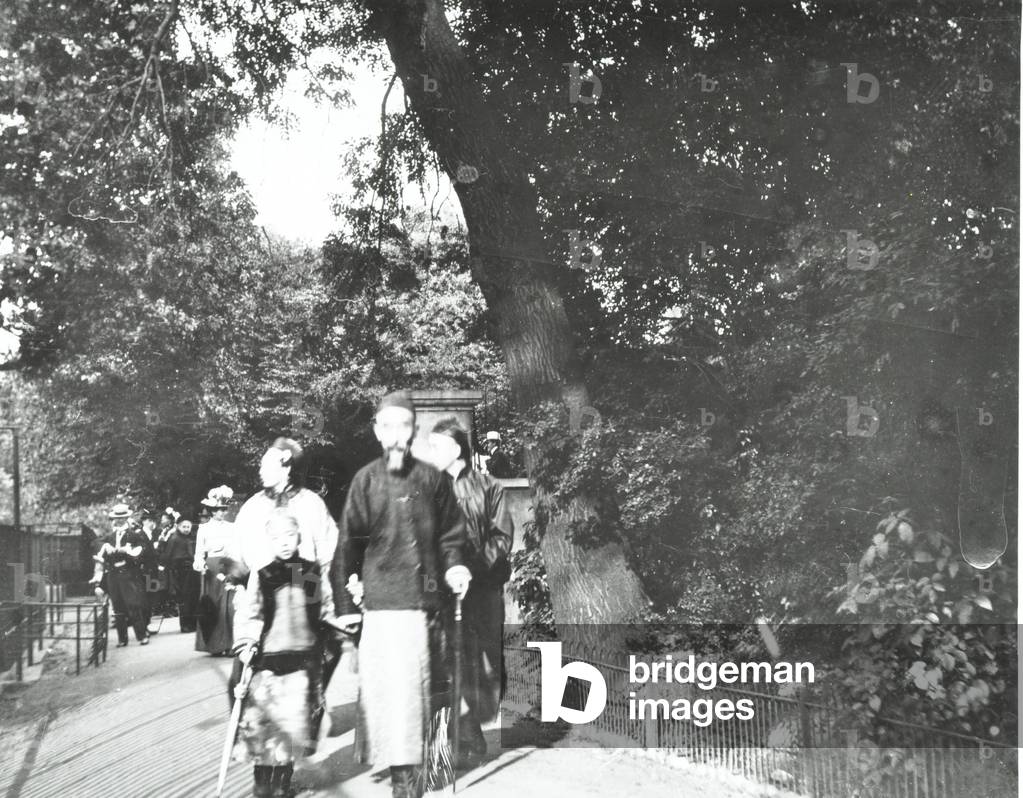 Zoological Gardens, Regent's Park: Chinese family visiting London Zoo, 1912 (b/w photo)