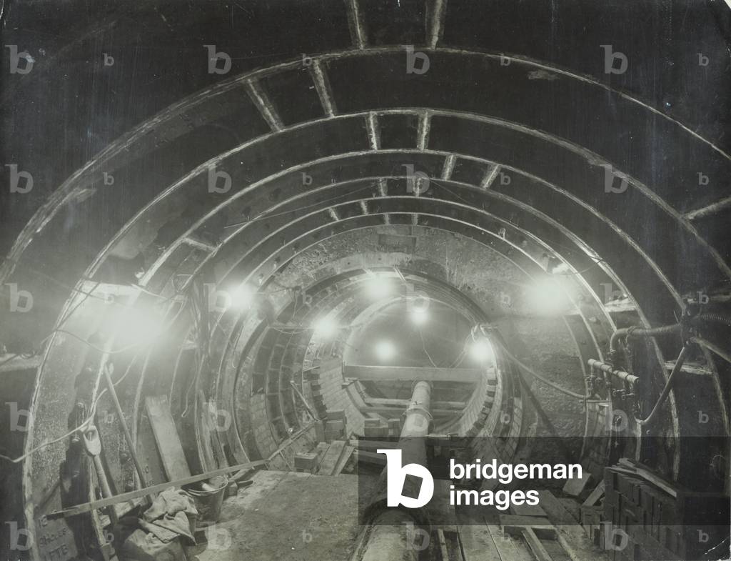 Antcliff Street Sewer: construction in progress, 1944 (b/w photo)