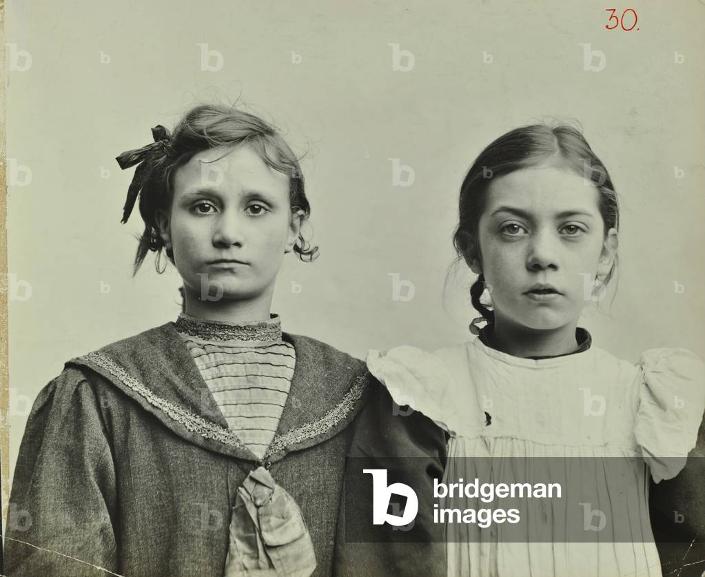Two girls, Montpelier House Open Air School, Kentish Town, 1909 (photo)