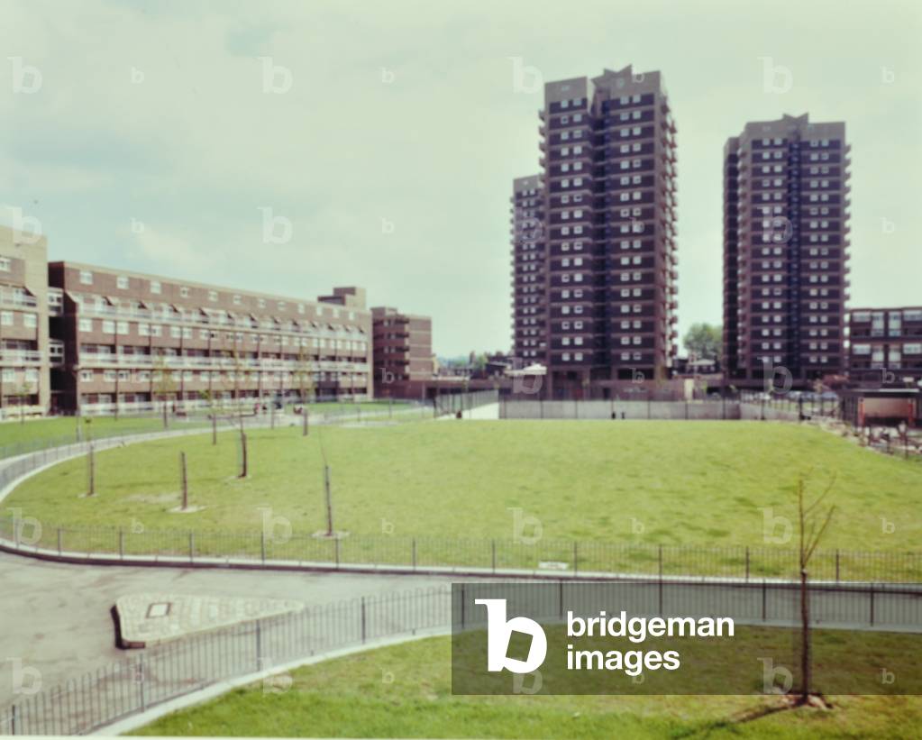 Tustin Estate, Camberwell, 1970 (photo)