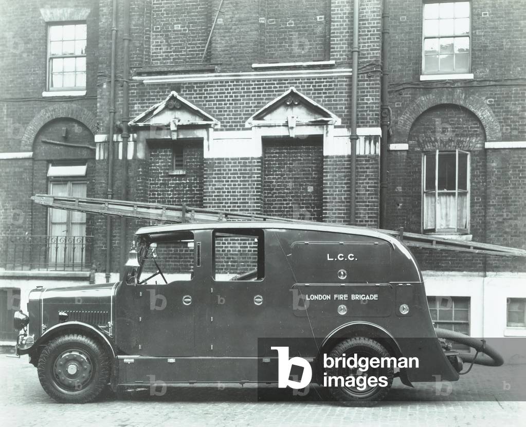 London Fire Brigade Headquarters: new fire engines, 1935 (b/w photo)