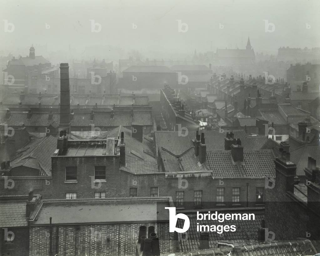 Dickens Estate, Hickman's Folly: rooftop view looking south over Wolseley Buildings, London, 1922 (b/w photo)
