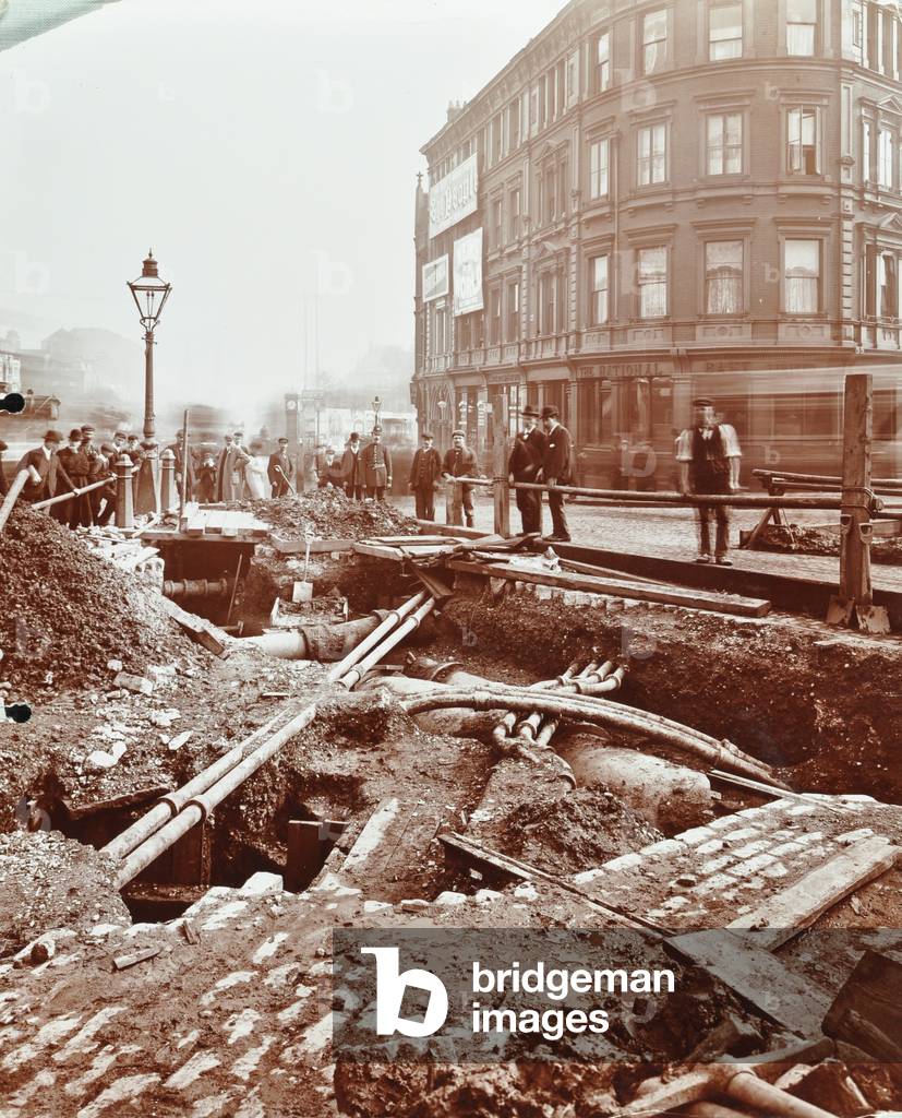 Angel to Highbury tramways: construction of an electrified tramway in progress, 1906 (b/w photo)