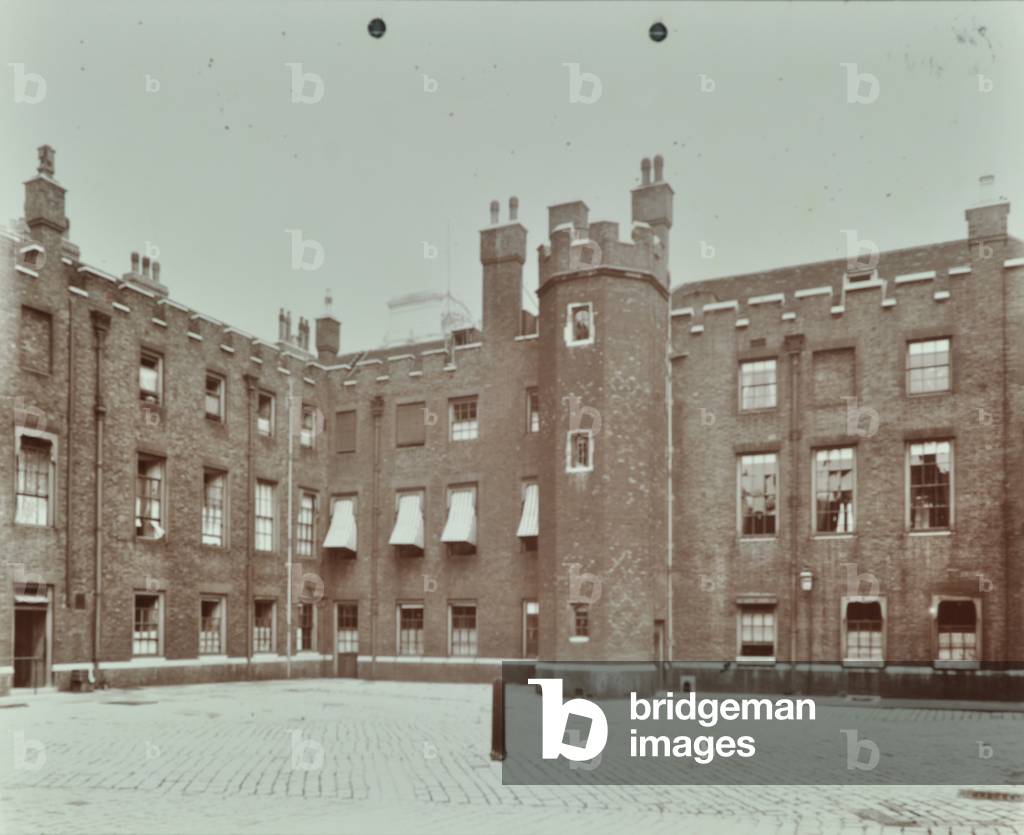 Saint James's Palace, Saint James's Palace, Westminster LB: colour court, 1907 (b/w photo)