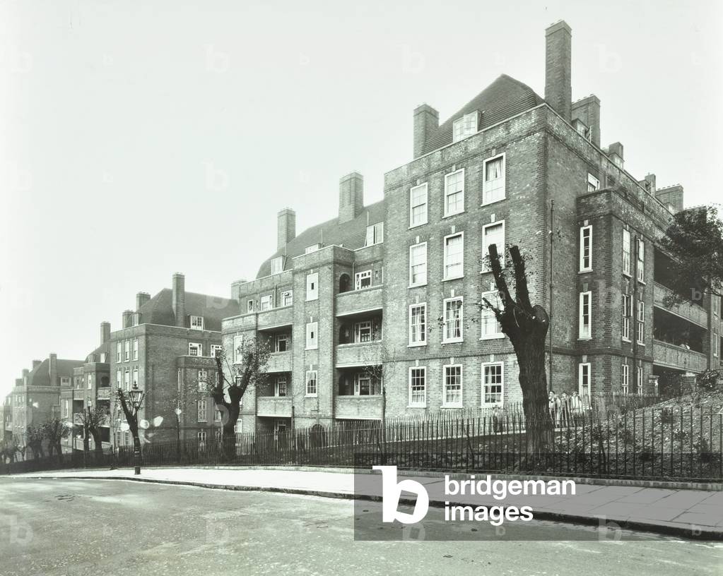 Hornsey Rise Estate, Sunnyside Road, London, 1927 (b/w photo)