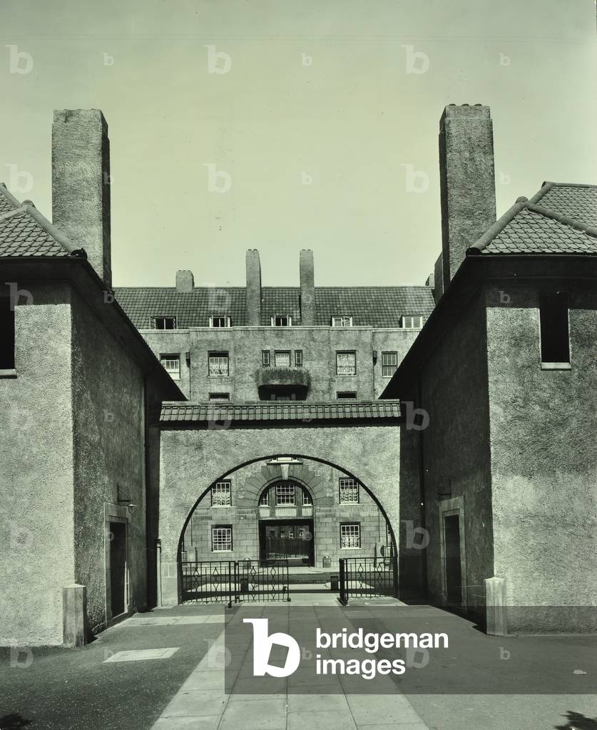 Ossulston Estate, London, 1934 (b/w photo)