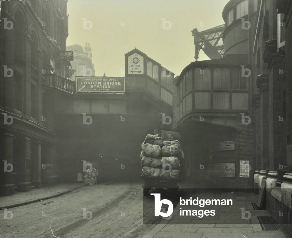 London Bridge Station, Joiner Street: tunnel under London Bridge Station, London, 1930 (b/w photo)