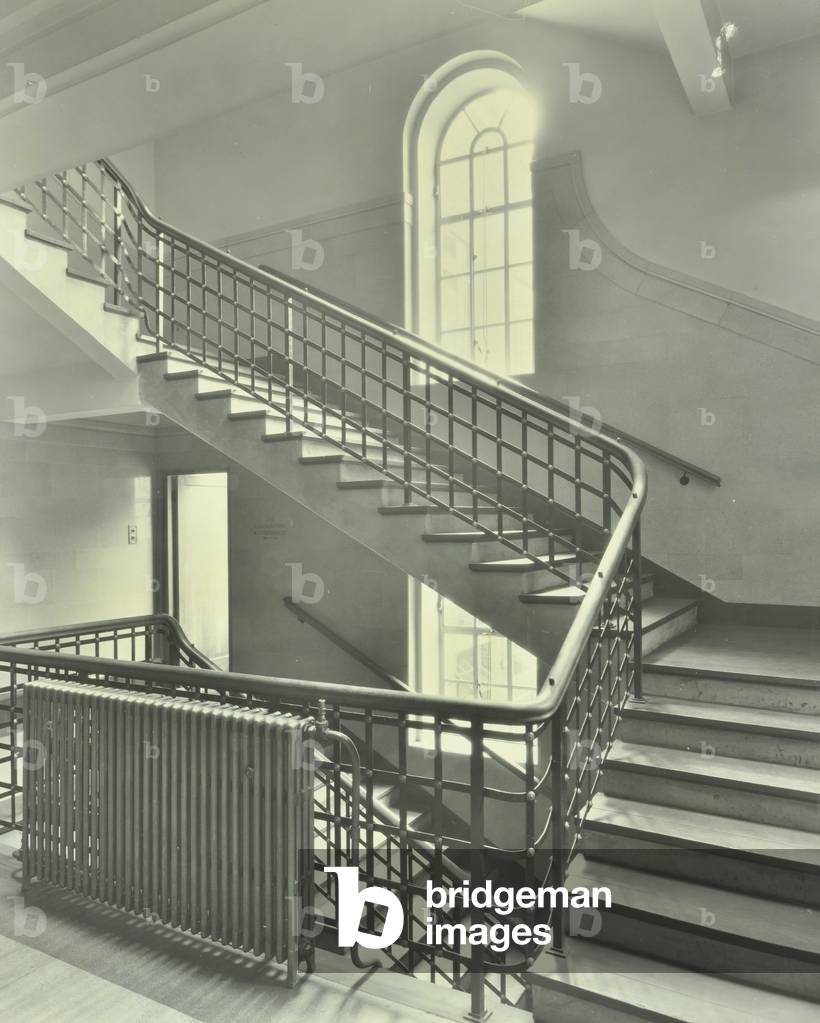 South East London Technical Institute: staircase from the ground floor to first floor, 1932 (b/w photo)