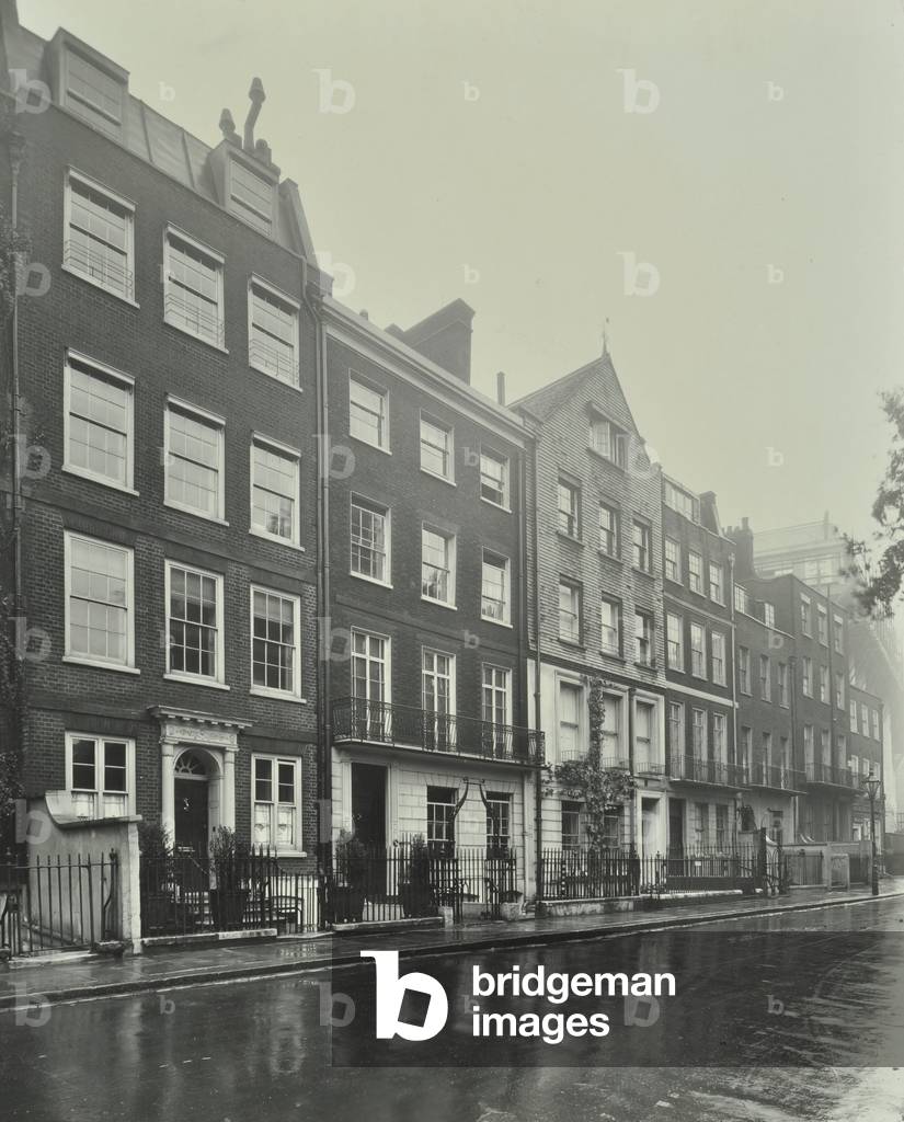 29-34 Kensington Square, 1931 (b/w photo)