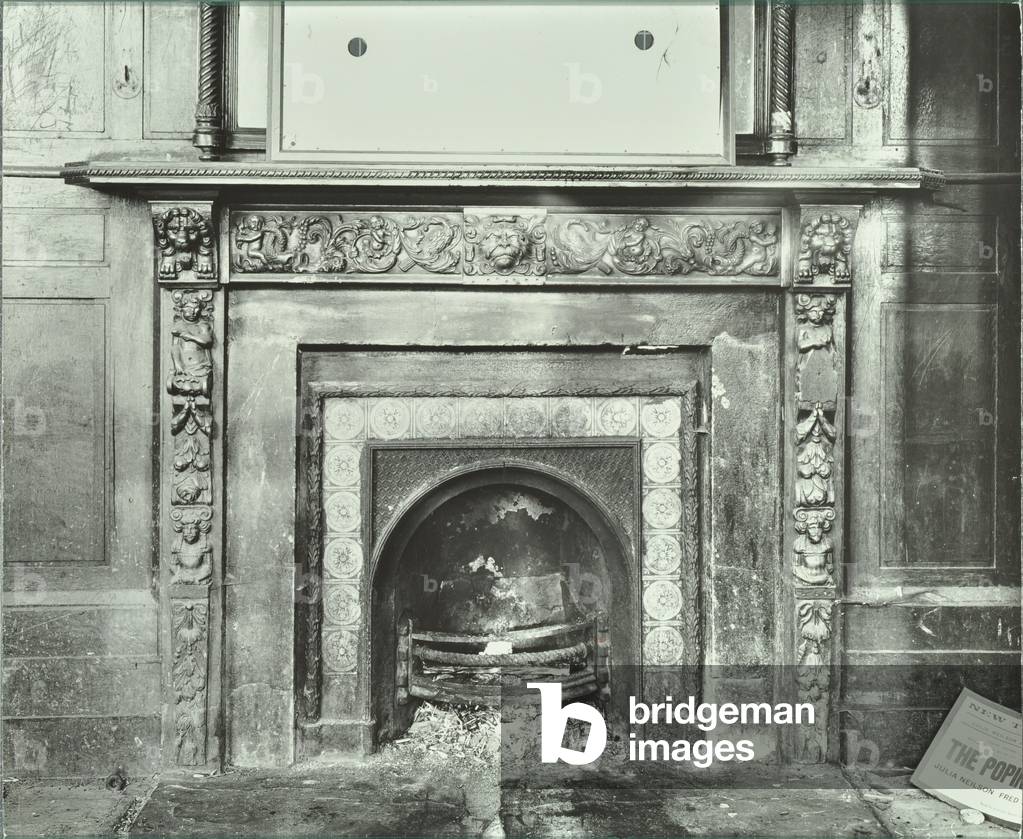 Finchley Road: Swiss Cottage: rear room chimneypiece, London, 1912 (b/w photo)