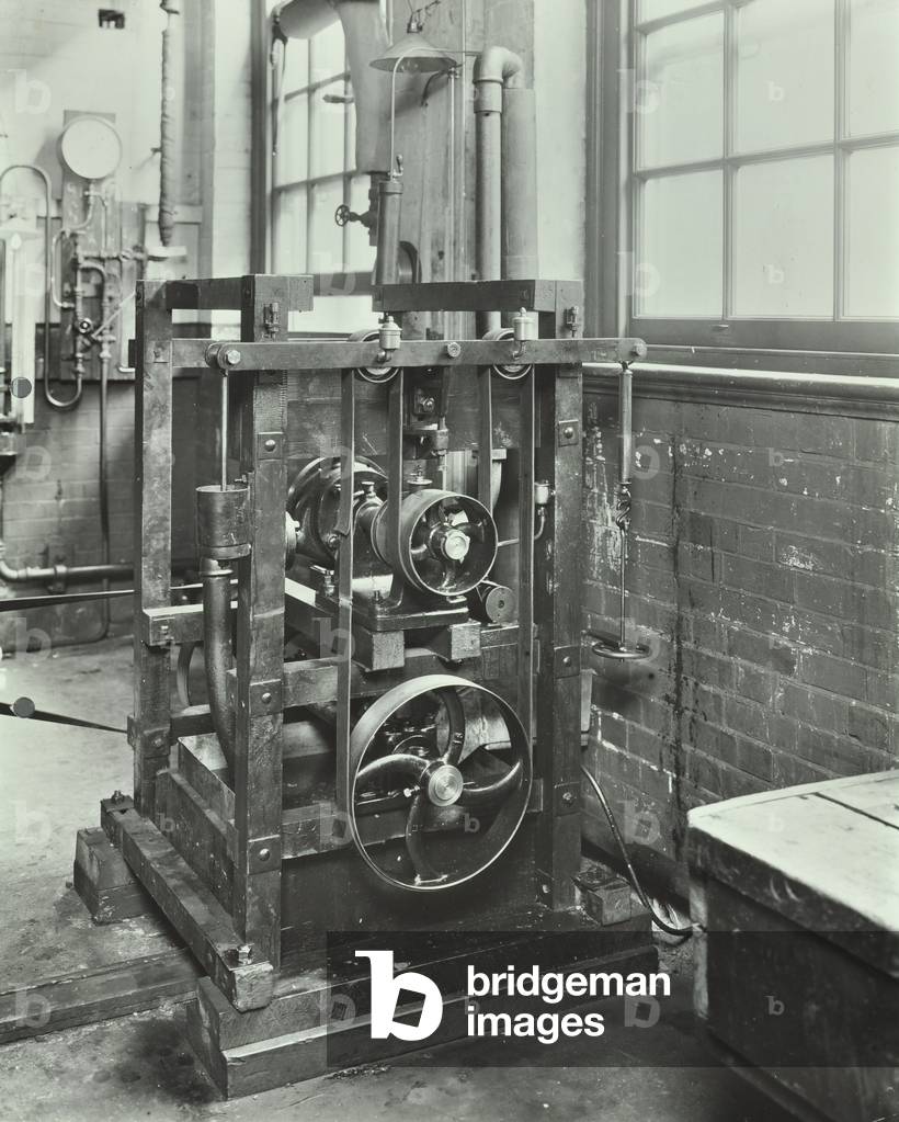 South Western Institute dynamometer and rotary pump, 1912 (b/w photo)