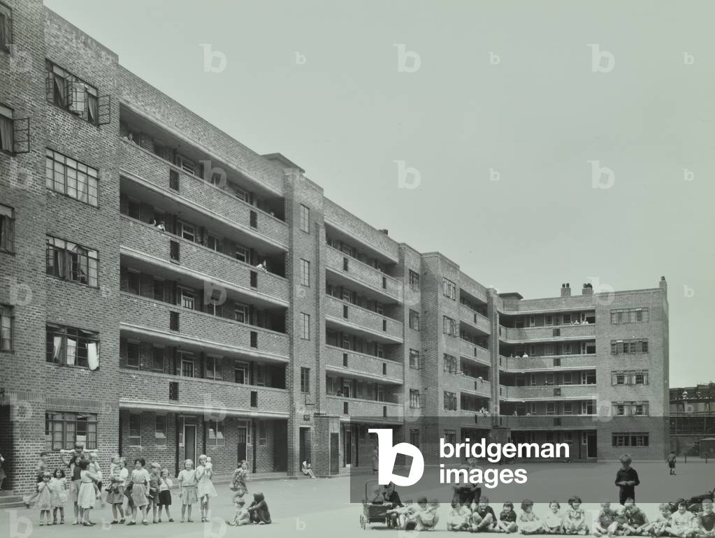 Oban Estate, London, 1936 (b/w photo)