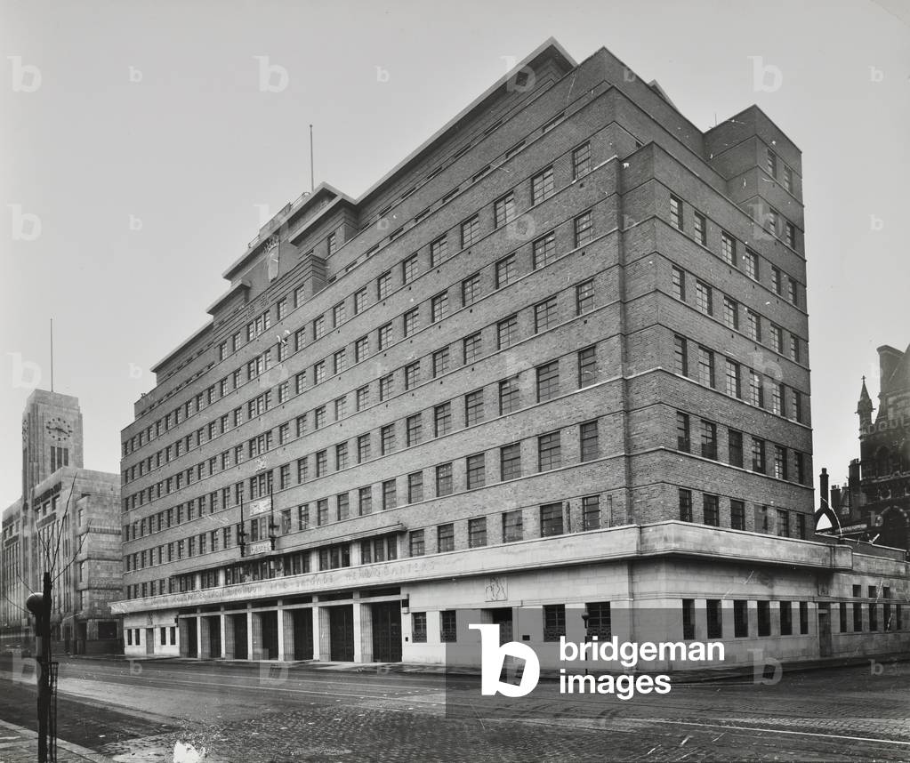 London Fire Brigade Headquarters, Albert Embankment: exterior, 1937 (b/w photo)