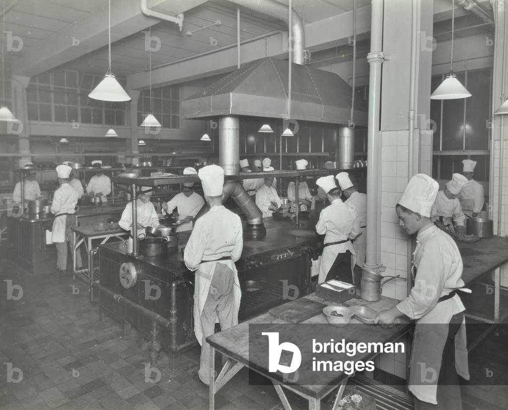 Westminster Technical Institute: kitchen, ground floor, 1934 (b/w photo)
