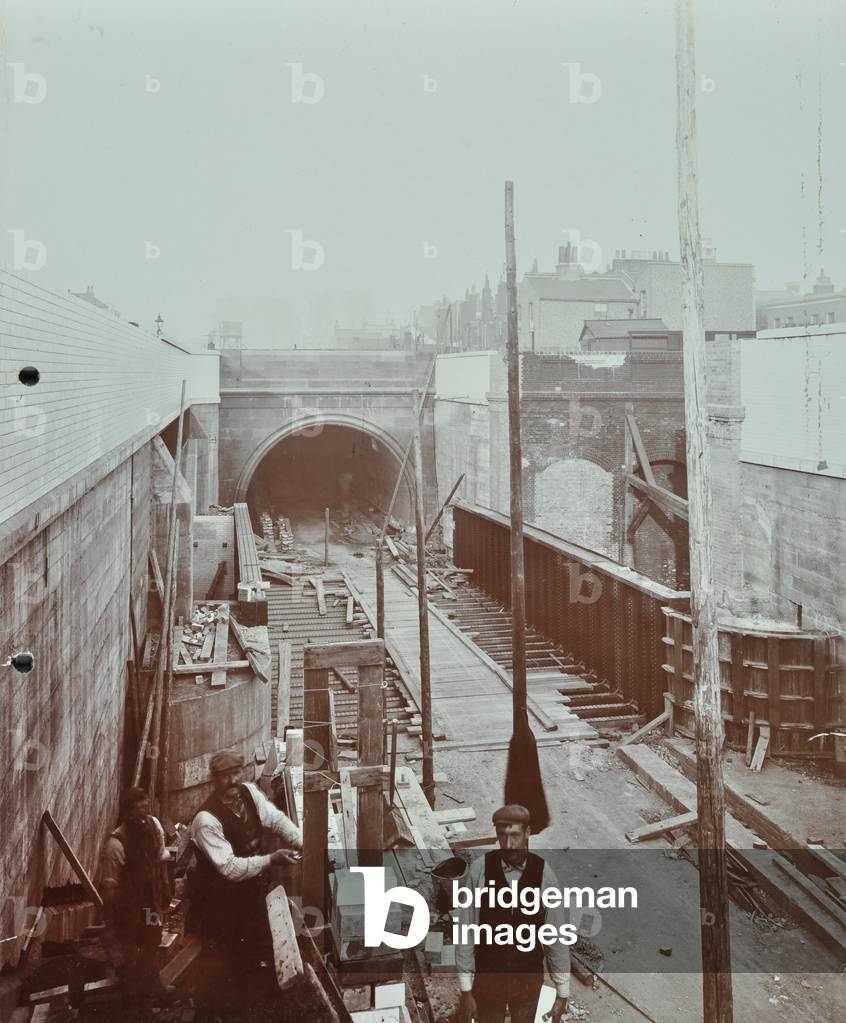 Construction of Rotherhithe Tunnel, 1906 (b/w photo)