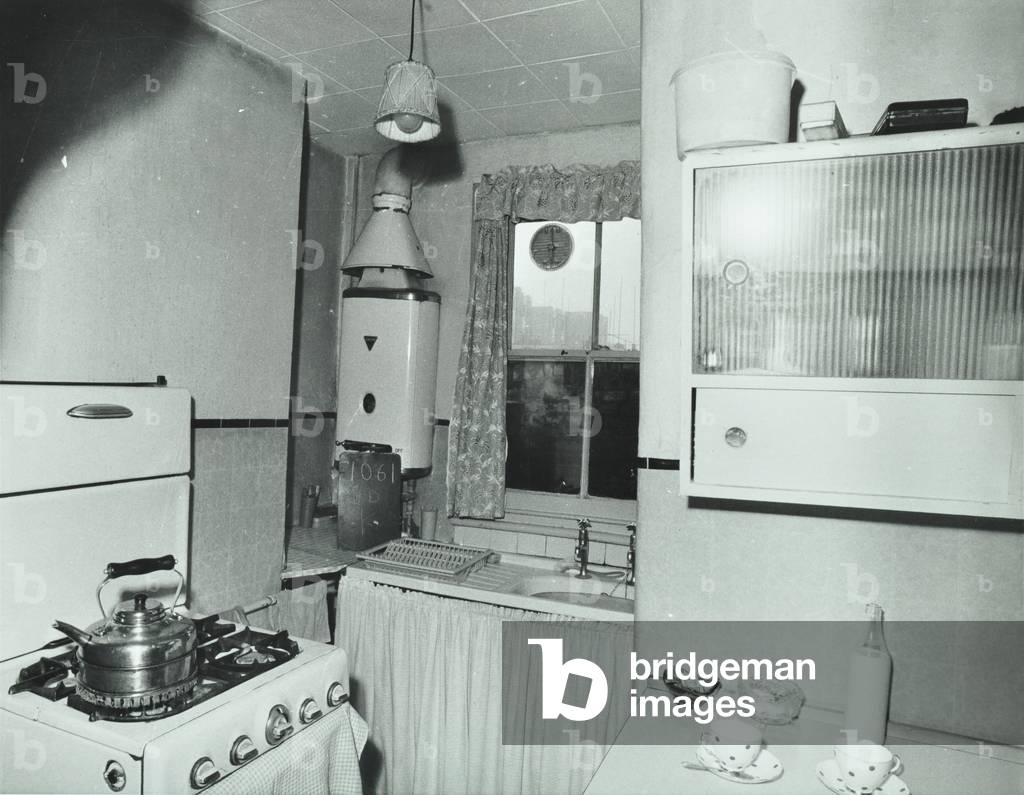 15 Arbery Road, Tower Hamlets LB: kitchen, London, 1973 (b/w photo)