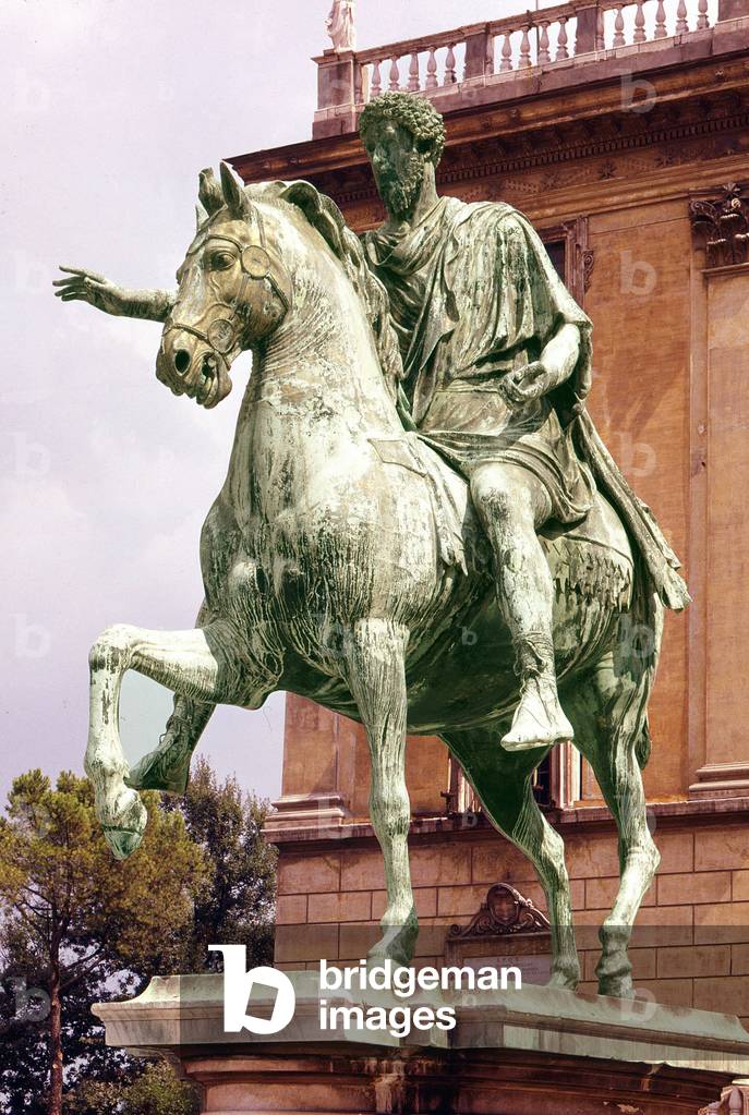 Equestrian statue of Marco Auréle (121 - 180) in Piazza Campidoglio, Rome.