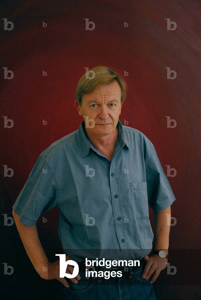 Portrait of the writer Jean Echenoz. Photography 09/2008