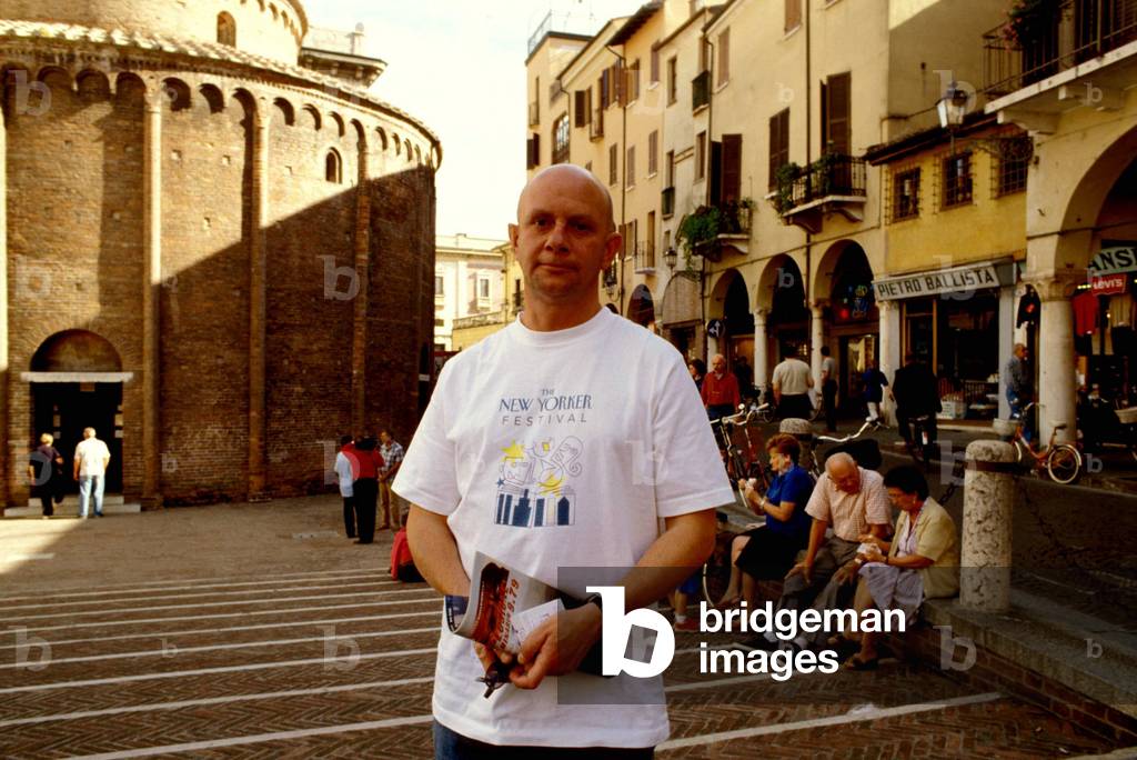 Portrait of the English writer Nick Hornby (born 1957).