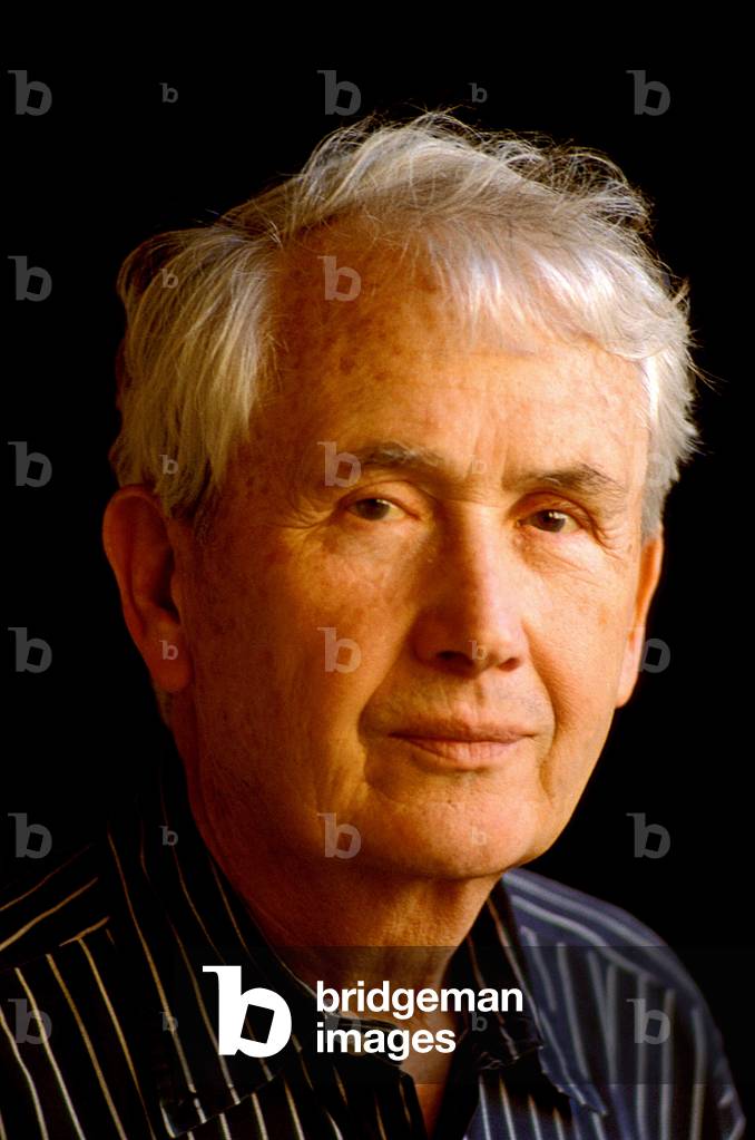 Portrait of American writer Frank McCourt (Mc Court or Mac Court) (born 1930). 2002