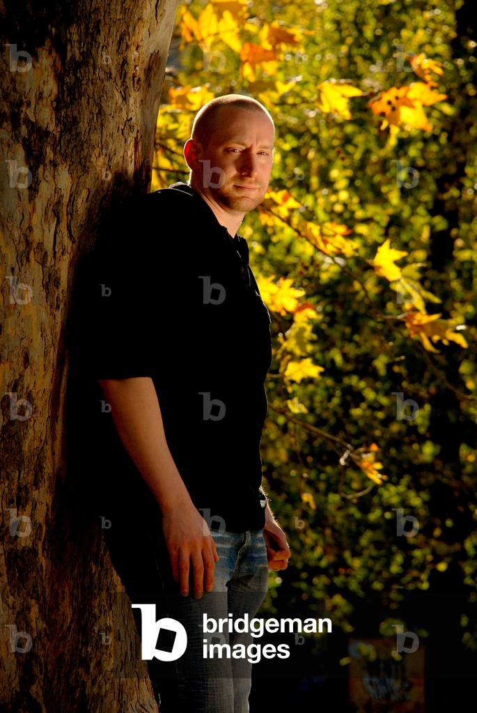 Portrait of writer Steve Mosby. 11/2007