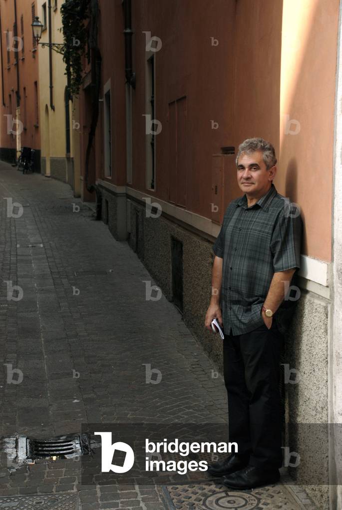 Portrait of the writer Bernardo Atxaga. photography 09/2008