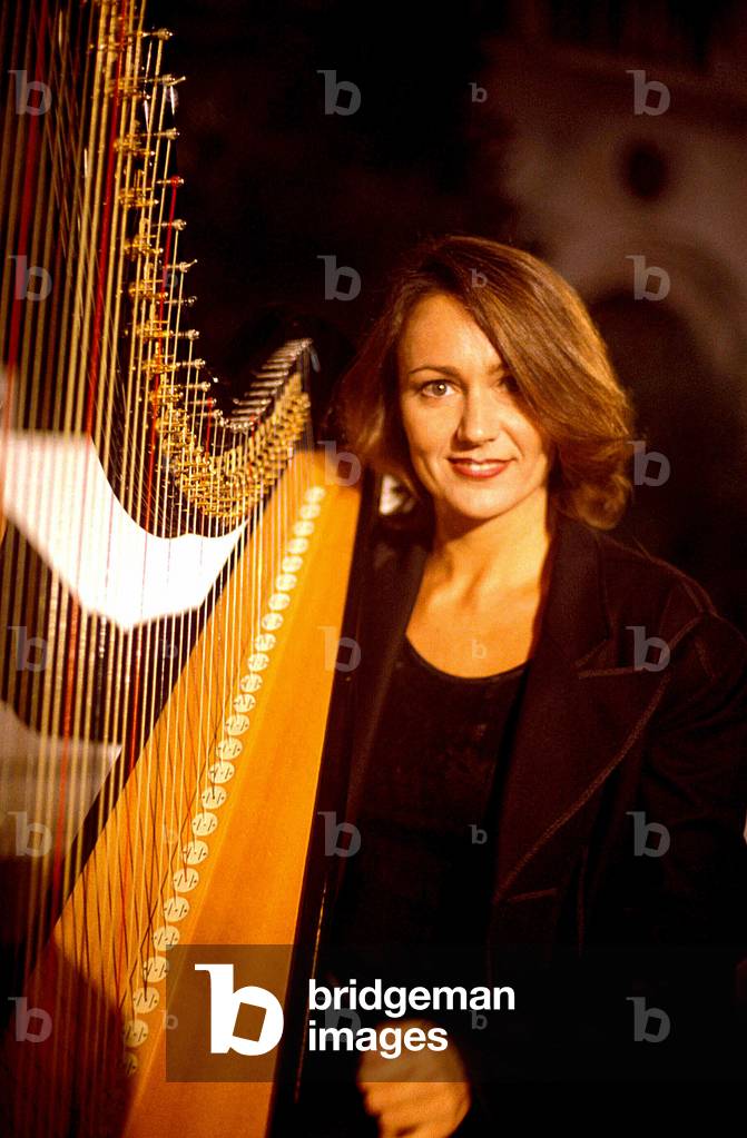 Portrait of the writer and harpist Cecilia Chailly.