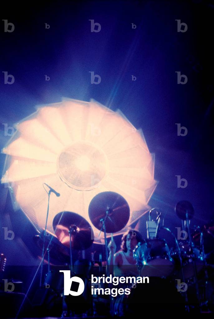February 1977: concert of rock band Pink Floyd at the Paris Pavilion: drummer Nick Mason.