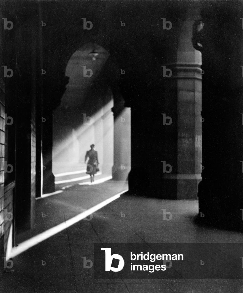 Gli archi di Howard Street, 1955 (foto in b/n)