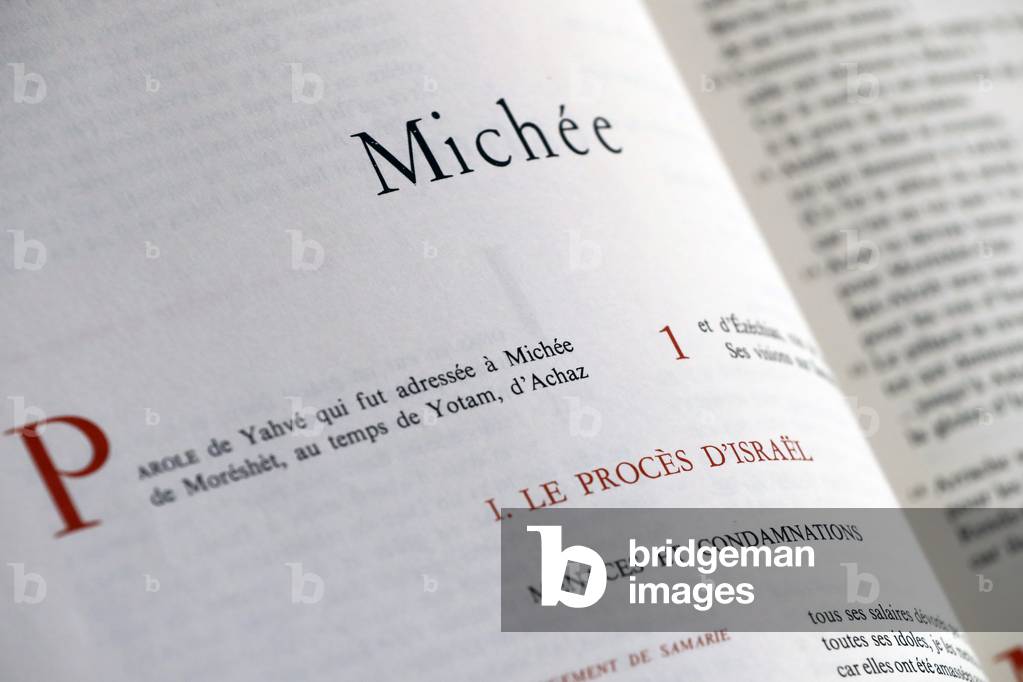 Holy bible in french. Old testament. Prophetic book. Micah. France.