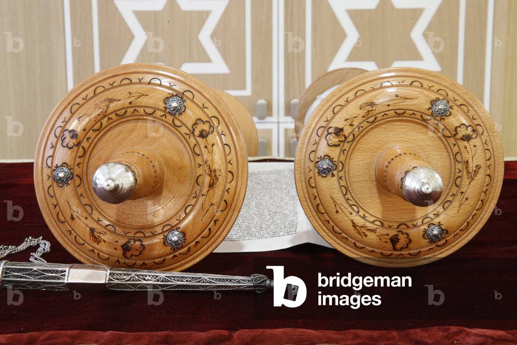 Torah scroll and Yad, Torah pointer, Paris, France