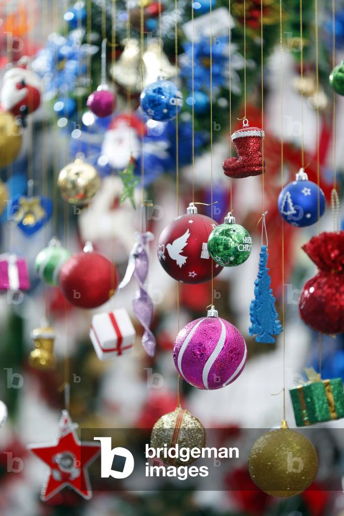 Christmas market, Christmas balls for sale, Ho Chi Minh City, Vietnam (photo)